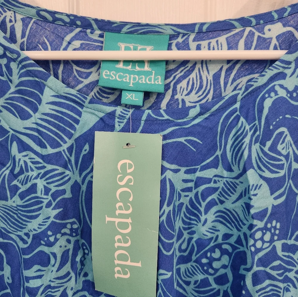 Escapada 3/4 sleeve Susan top in the color cornflower/PB ocean, size XL - Picture 3 of 8